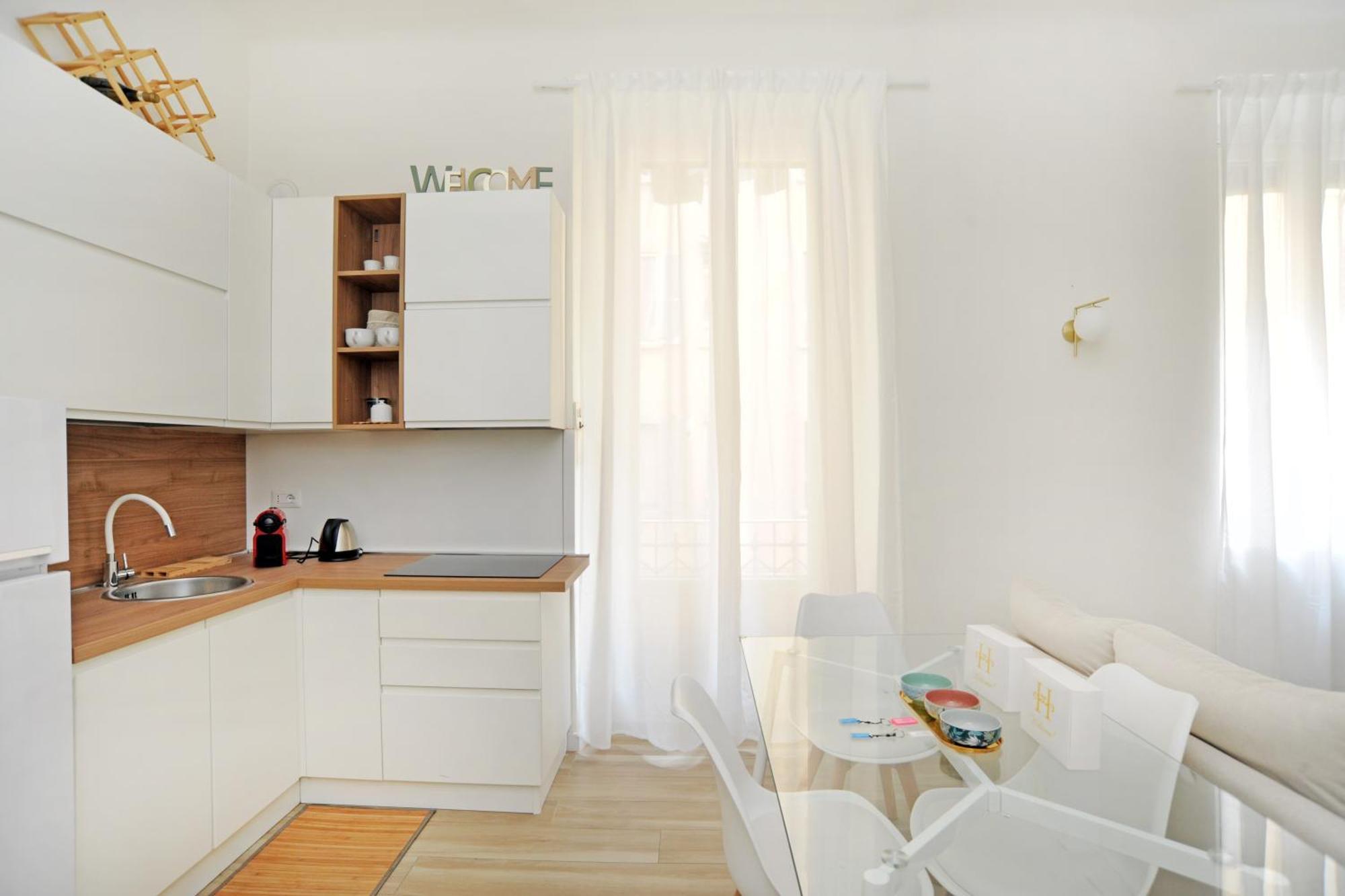 Corsica Apartment Mailand